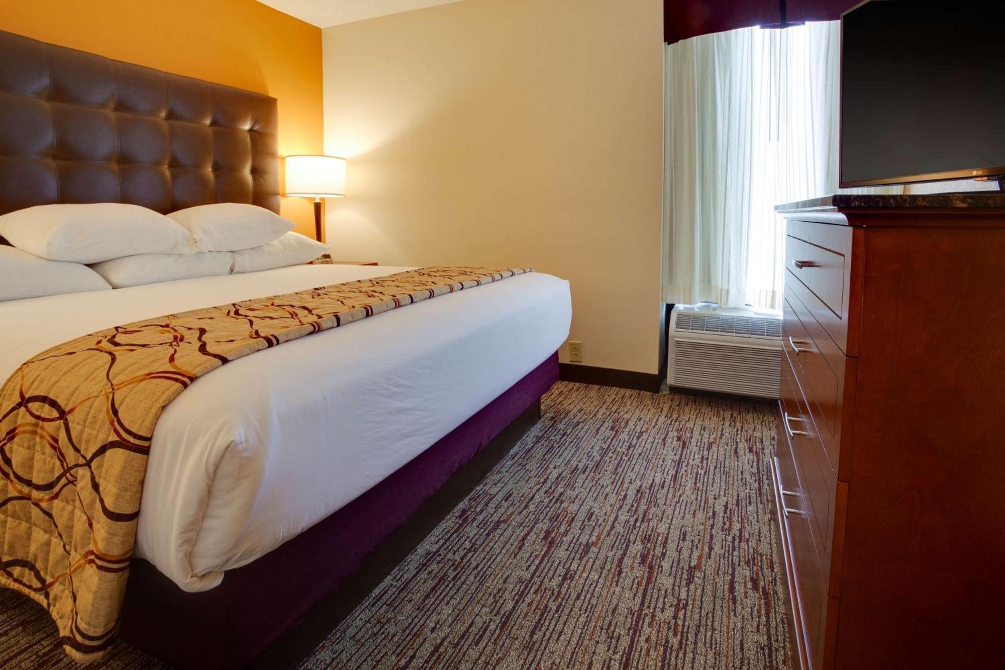 Drury Inn&Suites Terre Haute Exterior foto