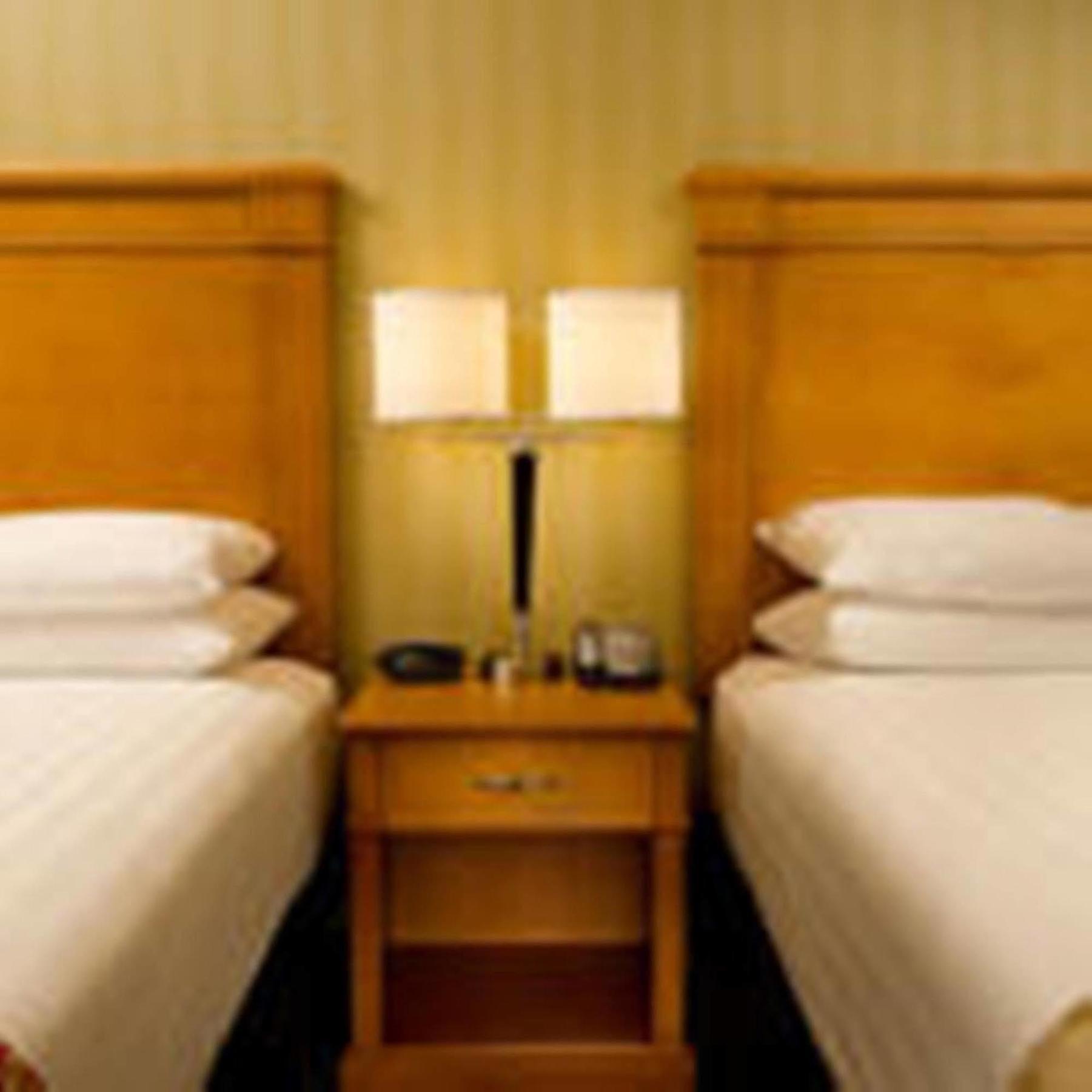 Drury Inn&Suites Terre Haute Exterior foto